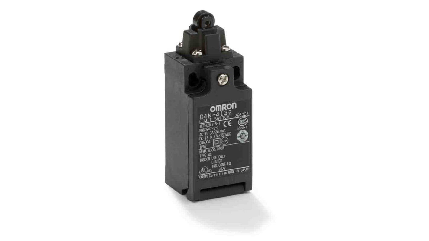 Omron Roller Plunger Limit Switch, 2NC, IP67, DPST, Metal Housing, 240V ac Max, 10A Max