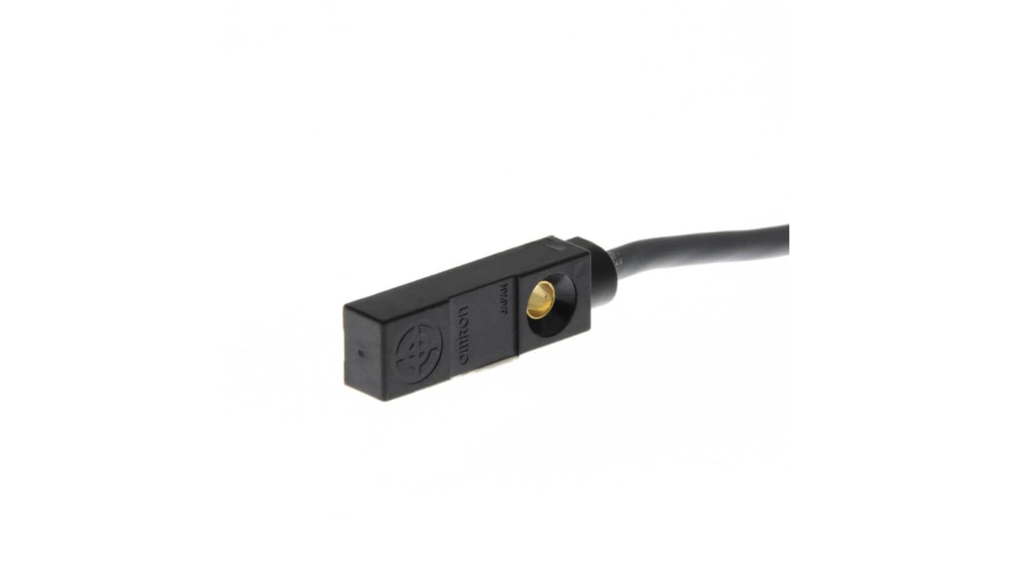 オムロン誘導 近接センサ 範囲： 1.5 mm 突出型 ,1kHz ,12 → 24 V dc