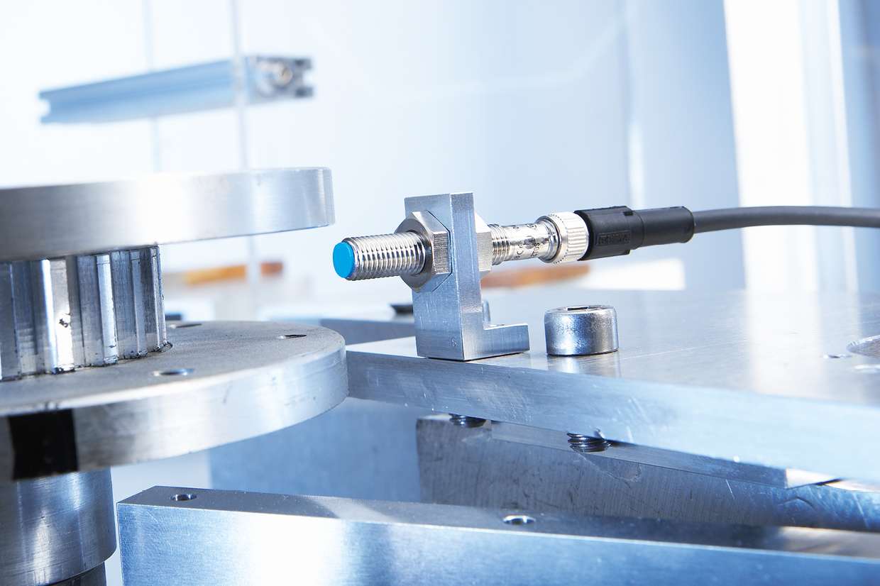 Image of SICK inductive proximity sensors