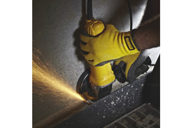 Professional Using an Angle Grinder