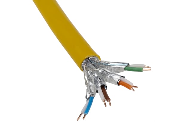   Basics RJ45 Cat 7 High-Speed Gigabit Ethernet