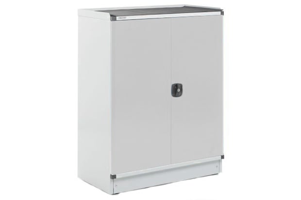 mobilier armoire stockage acier maintenance estivale 