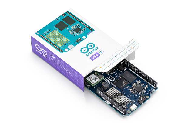 Arduino UNO Q 2GB