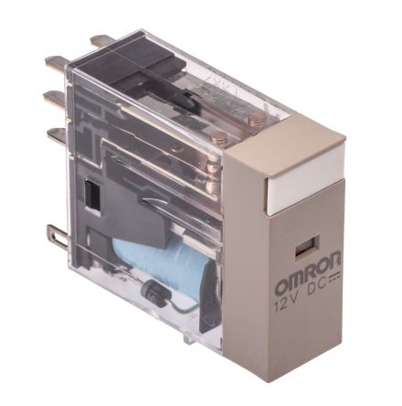 Omron Non-Latching Relay, 12V dc Coil, 5A Switching Current, DPDT