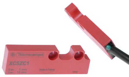 Telemecanique Sensors XCS-DMC Series Magnetic Non-Contact Safety Switch, 24V Dc, Plastic Housing, 2NC, Cable
