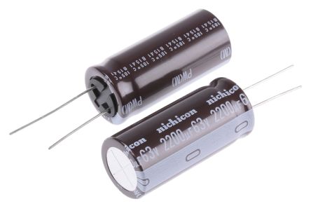 Nichicon PW, THT Aluminium-Elektrolyt Kondensator 2200μF ±20% / 63V Dc, Ø 18mm X 40mm, Bis 105°C