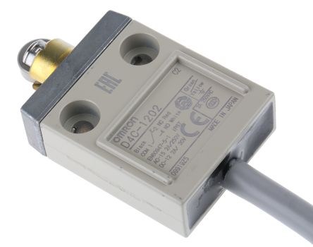 디바이스마트,스위치/부저/전기부품 > 스위치 > 마이크로 스위치/리미트 스위치,,D4C-1202,IP67 Snap Action Limit Switch Roller Plunger Metal, NO/NC, 250V / 748-2897