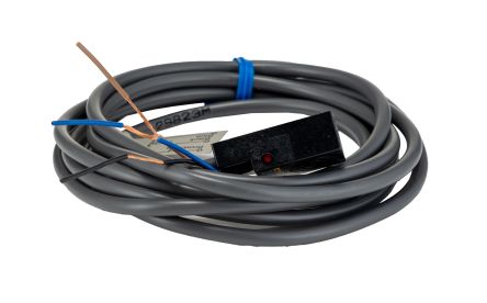 Omron Inductive Block Proximity Sensor, 5 mm Detection, NPN NC, 12 → 24 V dc