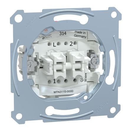 Schneider Electric Plug Socket, 1 Pole Poles, 10A