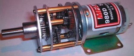 RS PRO Bürsten-Getriebemotor Bis 4 Ncm, 6 → 15 V Dc / 7,9 W, Wellen-Ø 6mm, 37mm X 62.3mm