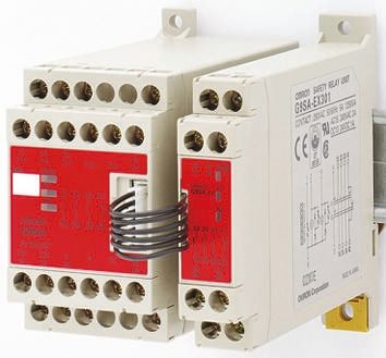 Omron Dual-Channel Emergency Stop Safety Relay, 100 → 240V Ac, 1 Safety Contacts