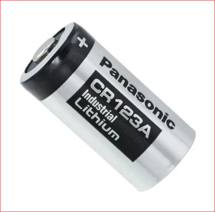 Panasonic CR123A CR123A Batterie, 3V / 1.4Ah LiMnO2, Lötanschluss 17 X 34.5mm