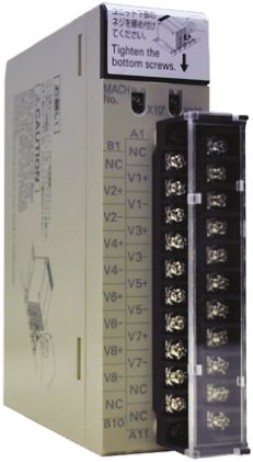Omron PLC-Erweiterungsmodul Für Serie CS1 / 8 X Analog OUT, 130 X 35 X 126 Mm