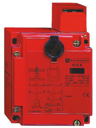 Telemecanique Sensors XCSE Safety Interlock Switch, 2NC/1NO, Keyed Actuator Included, Zinc Alloy