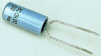 Vishay Condensador Electrolítico Serie 013 RLC, 22μF, ±20%, 25V Dc, Radial, Orificio Pasante, 5 (Dia.) X 11mm, Paso
