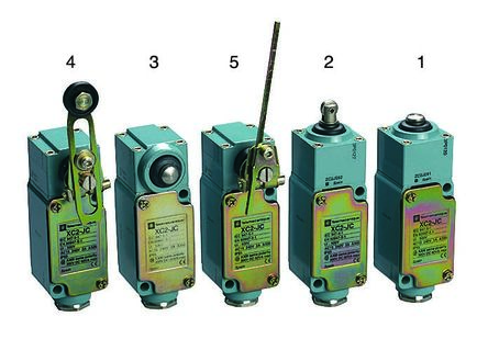Telemecanique Sensors Telemecanique OsiSense XC Endschalter, 1-polig, Schließer/Öffner, IP 65, Metall, 3A Anschluss Kabel
