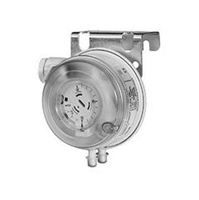 Siemens QBM Series Pressure Sensor, 1000Pa Min, 5000Pa Max, Gauge Output, Differential Reading