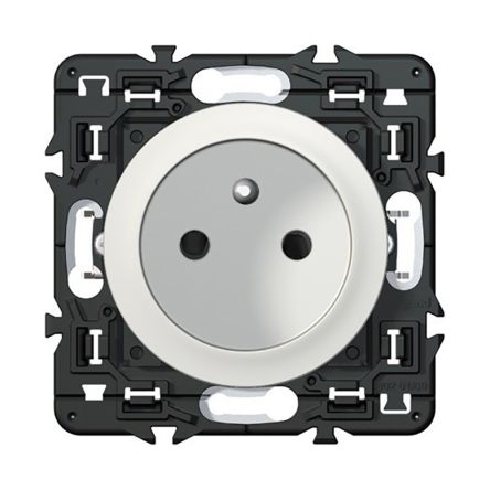 Legrand 0677 White Plug Socket, 2 Poles, 16A