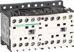 Schneider Electric Contacteur, 3 Pôles, 3NO, 6 A, 240 V Ac, 4.5 W
