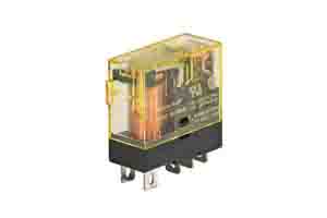 Idec Plug In Power Relay, 230V Ac Coil, 8A Switching Current, DPDT