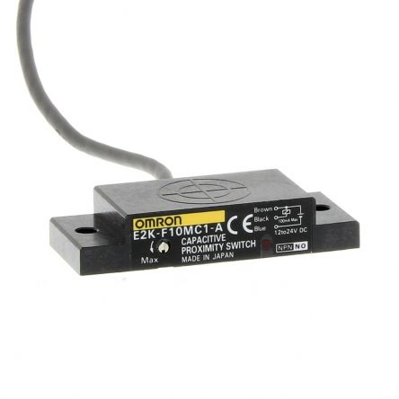 Omron Kapazitiver Sensor NPN 12 → 24 V, Flach 10 Mm, IP64