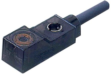 Omron Block-Style Proximity Sensor, 2.5 Mm Detection, PNP Normally Closed Output, 12 → 24 V Dc, IP67