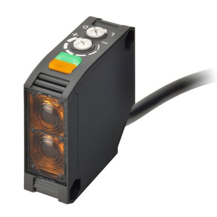 Omron Retroreflective Photoelectric Sensor, Barrel Sensor
