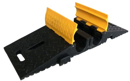 RS PRO Kabelabdeckung, Kabelbrücke, Innen-Ø 110mm 2 X ø110mm, 300 Mm X 950mm Gummi, Schwarz/Gelb 2-kanalig