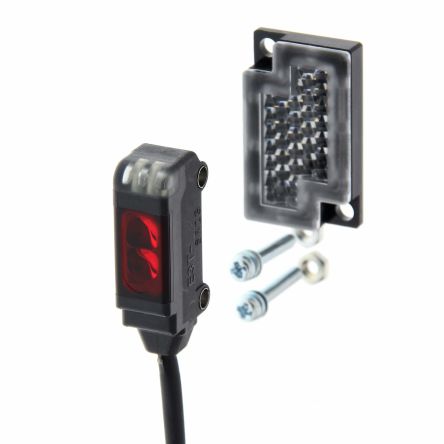 Omron Kubisch Optischer Sensor, Reflektierend, Bereich 10 → 200 Mm, PNP Ausgang, Anschlusskabel, Dunkelschaltend