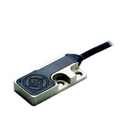 Omron ZX-E Series Proximity Flat-Style Proximity Sensor, 0-4 Mm Detection, NPN, PNP Output, IP67