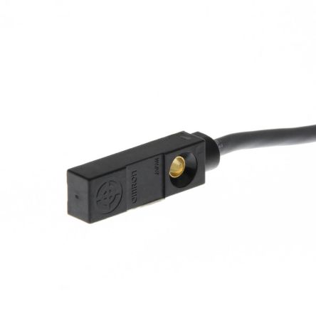 Omron Inductive Block Proximity Sensor, 1.5 mm Detection, NPN NO, 12 → 24 V dc