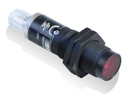 Baumer OR18 Zylindrisch Optischer Sensor, Reflektierend, Bereich 4,5 M, PNP Ausgang, 4-poliger M12-Steckverbinder