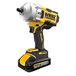 DeWALT 1/2 in 18V, 5Ah Cordless Impact Wrench