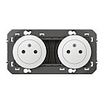 Legrand 6003 White Plug Socket, 2 Poles, 16A, Indoor Use