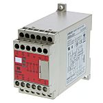 Omron Dual-Channel Emergency Stop, Light Beam/Curtain, Safety Switch/Interlock Safety Relay, 24V ac/dc, 5 Safety