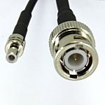 Cable coaxial RG174 RS PRO, 50 Ω, con. A: BNC, Macho, con. B: PYMES, Hembra, long. 1m, funda de PVC Negro