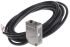 Omron Diffuse Photoelectric Sensor, Block Sensor, 12 mm Detection Range