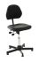 Laboratorní židle, Černá s nastavitelnou výškou Ne Vinyl, výška sedadla 43 → 56cm Bott